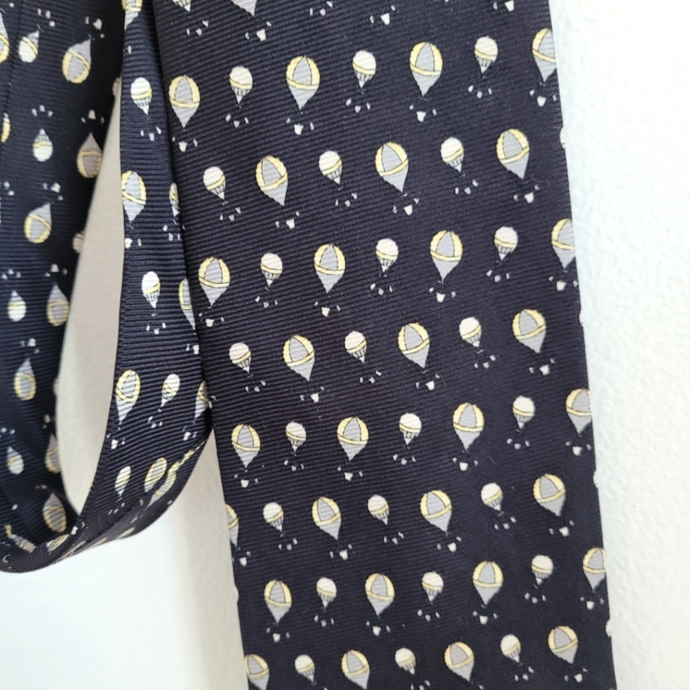 Necktie Vintage silk necktie Italy hot air balloons